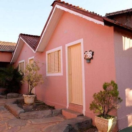 Pousada Ln Caldas Novas Bagian luar foto
